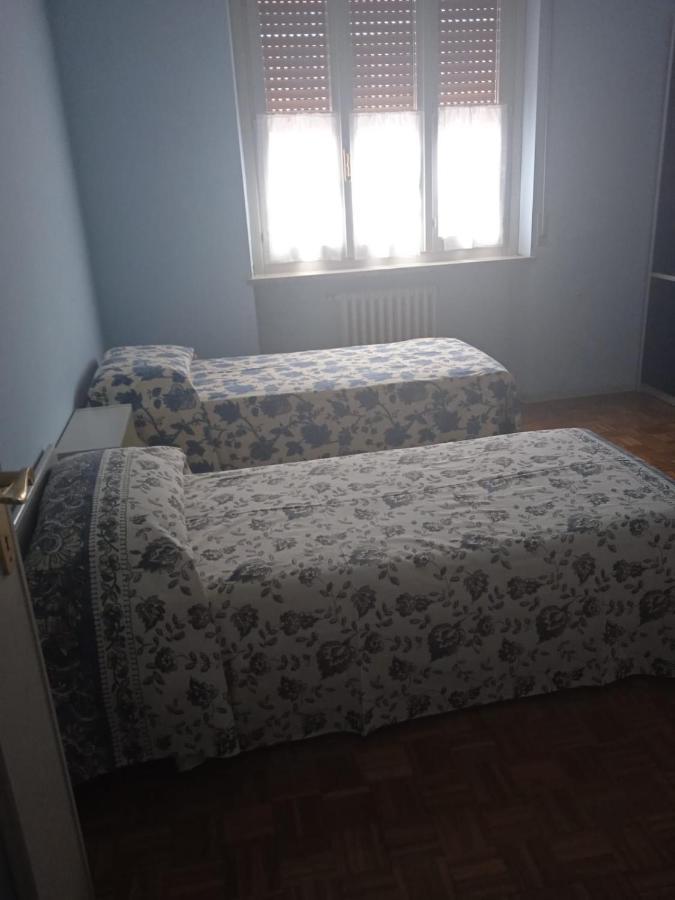 La Casa Di Marta Apartment Valeggio sul Mincio Luaran gambar